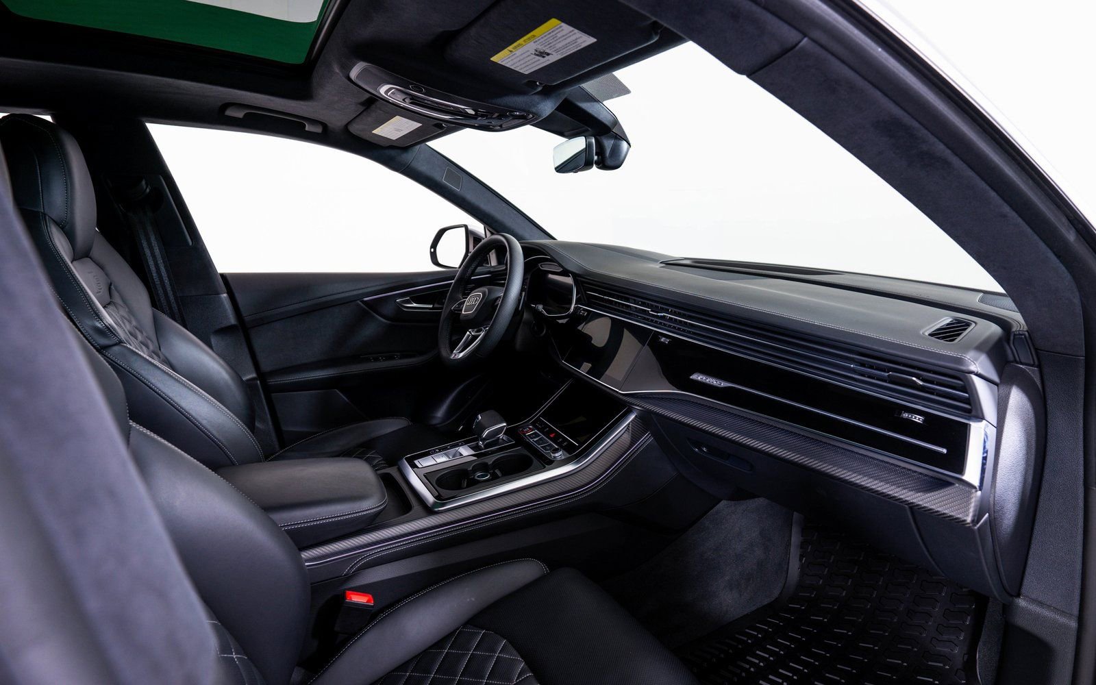 Used 2024 Audi SQ8 Prestige w/ Prestige Package image 16