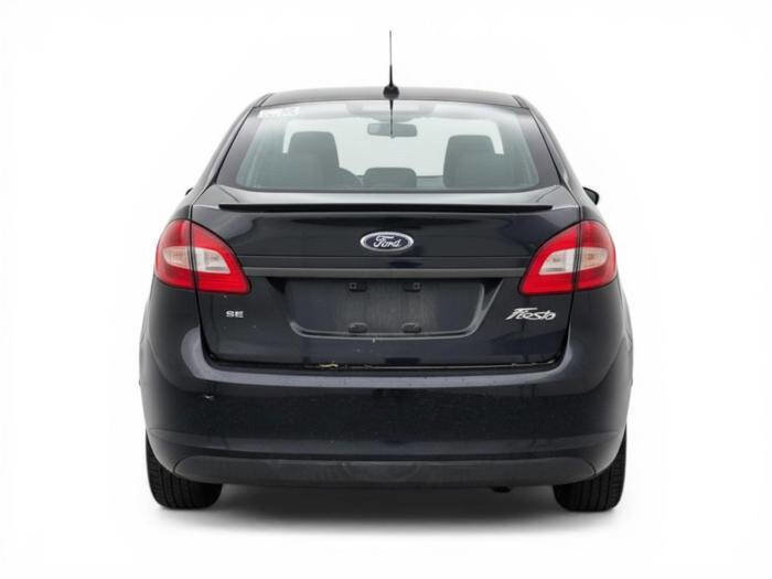 Used 2011 Ford Fiesta SE w/ 202A Rapid Spec Order Code image 4