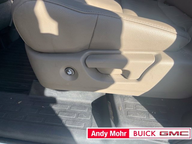 Used 2017 Honda Pilot Touring image 36