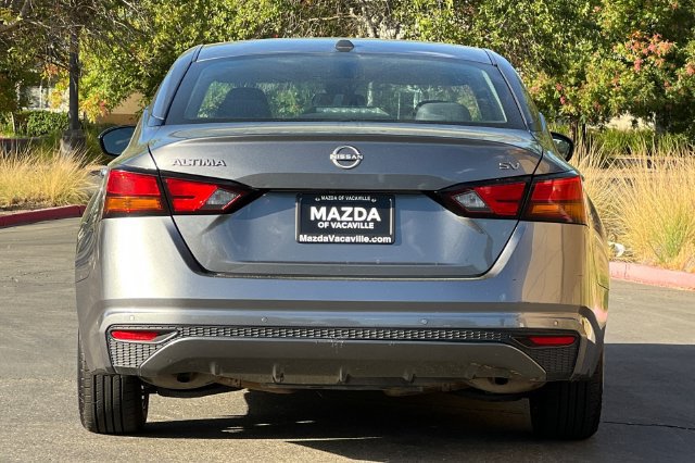 Used 2024 Nissan Altima 2.5 SV FWD image 5