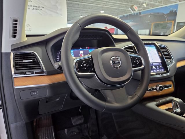 Certified 2023 Volvo XC90 B6 Plus AWD/4WD image 12