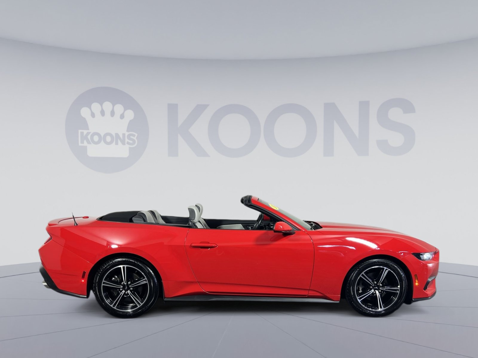 Used 2024 Ford Mustang Premium RWD image 12
