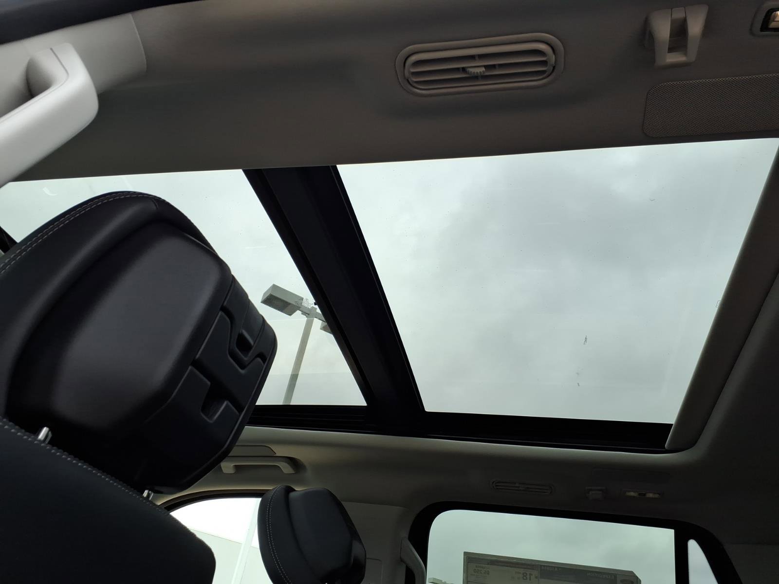 New 2026 Ford Expedition Platinum AWD/4WD image 9