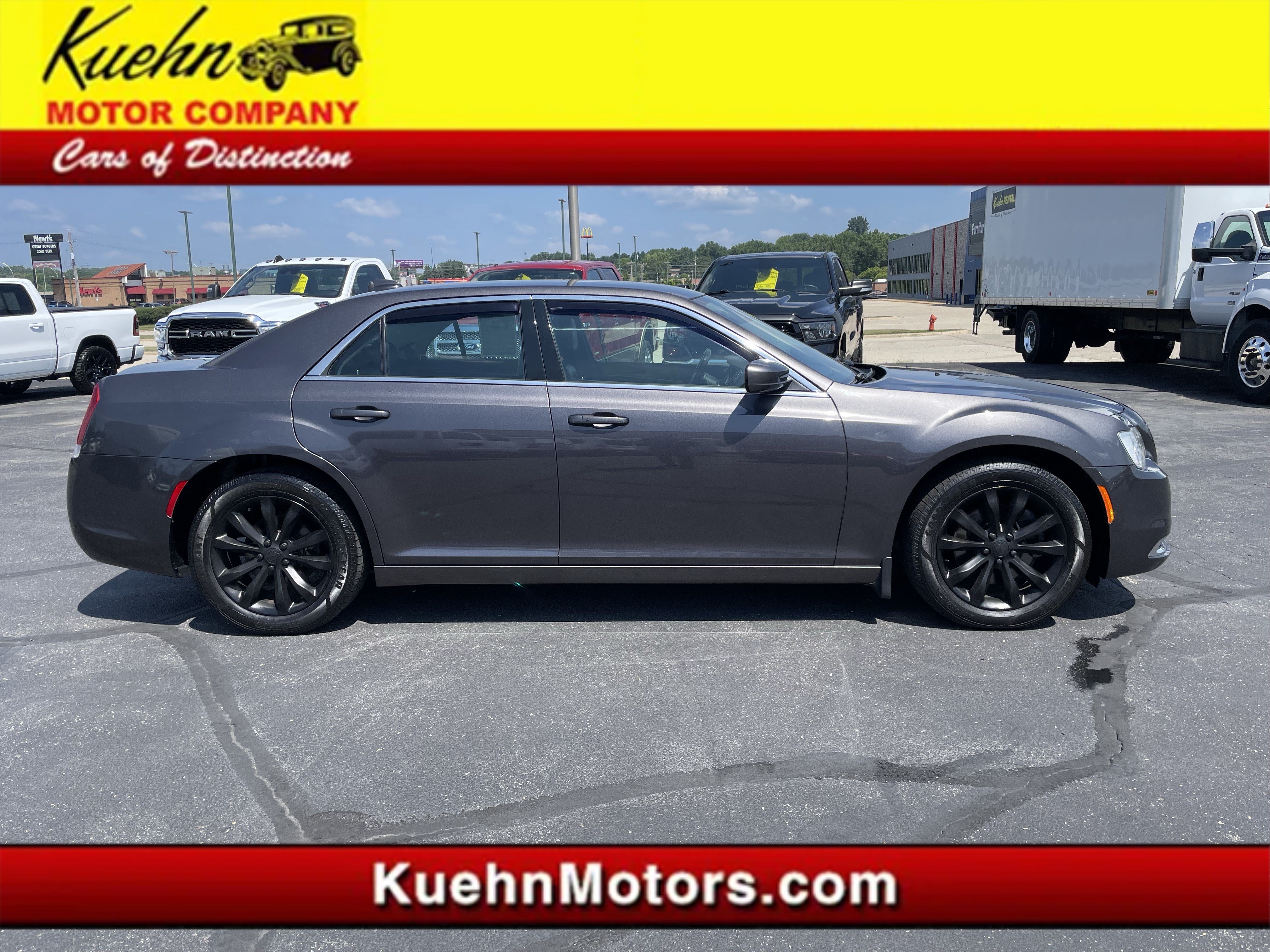 Used 2015 Chrysler 300 Limited