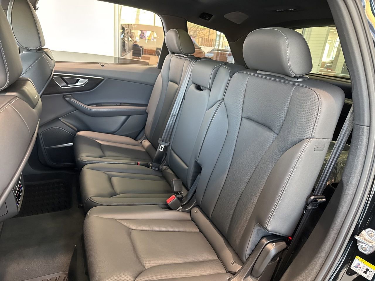 New 2026 Audi Q7 3.0T Premium Plus AWD/4WD image 43