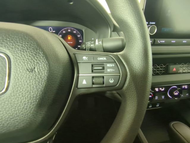 Used 2024 Honda Accord EX image 27
