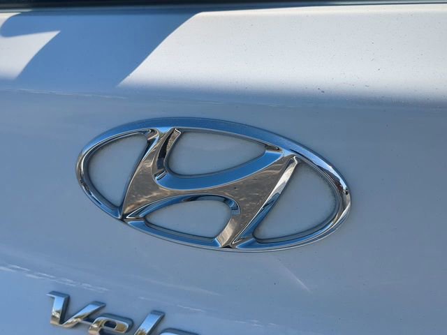 Used 2022 Hyundai Veloster N Base image 13