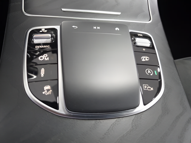Used 2022 Mercedes-Benz GLC 43 AMG 4MATIC image 25
