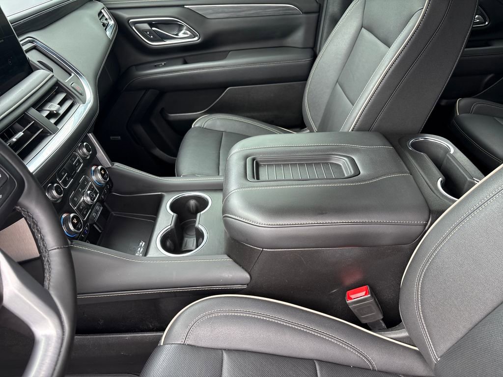 Used 2023 GMC Yukon SLT w/ SLT Premium Package AWD/4WD image 19