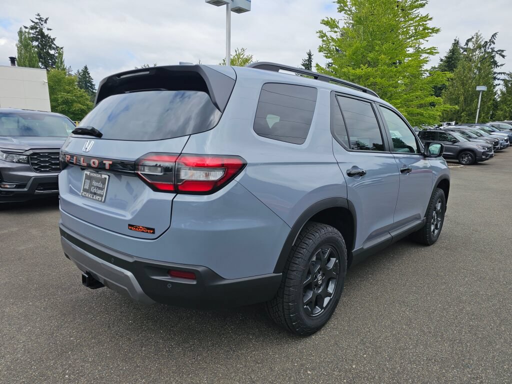 New 2026 Honda Pilot TrailSport image 7