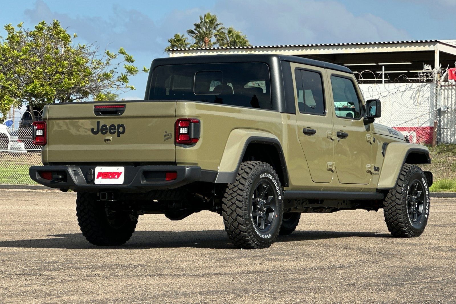 New 2026 Jeep Gladiator Willys image 4