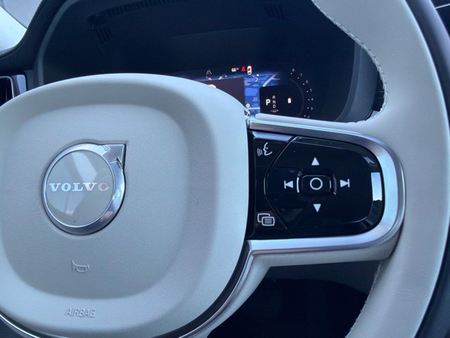 New 2027 Volvo XC60 B5 Ultra AWD/4WD image 21