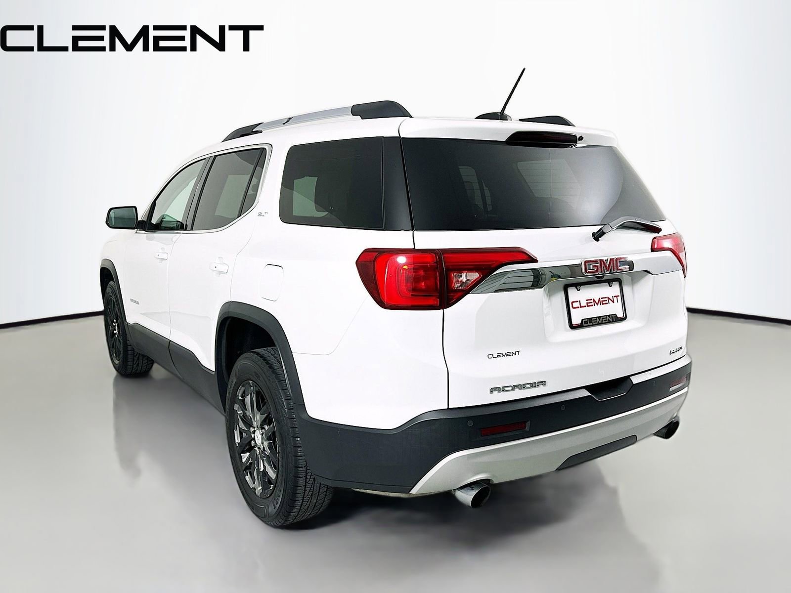 Used 2019 GMC Acadia SLT w/ LPO, Cargo Package AWD/4WD image 10