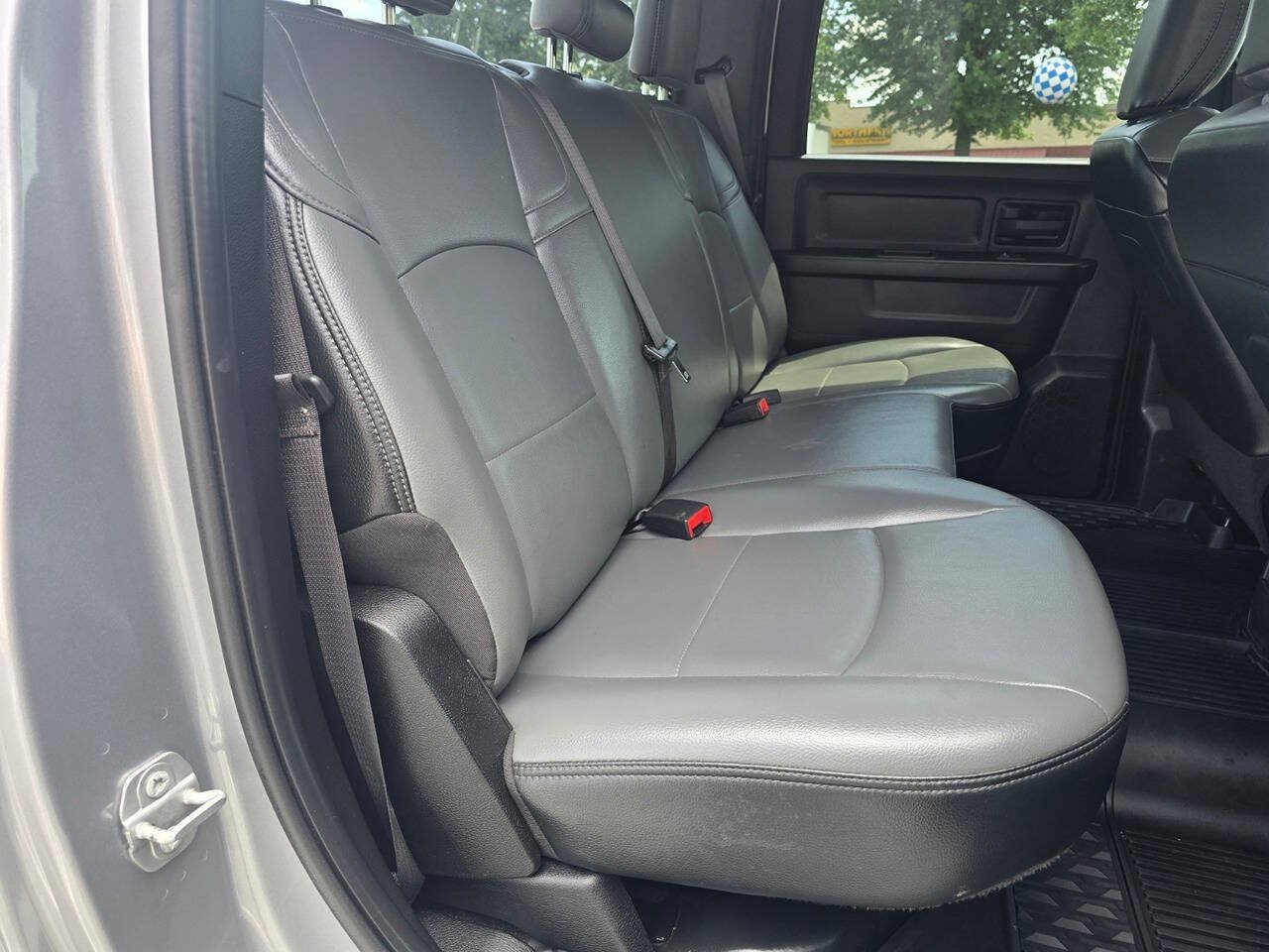 Used 2022 RAM 4500 Tradesman w/ Chrome Appearance Group AWD/4WD image 21