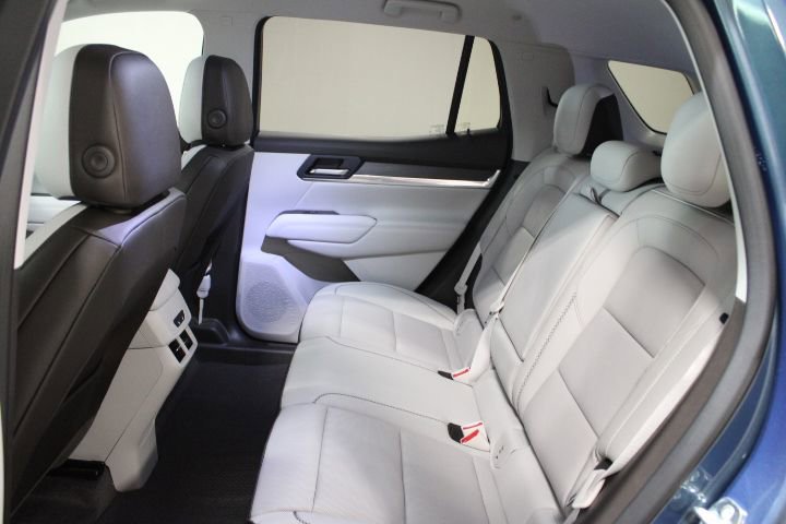 New 2026 GMC Terrain Denali AWD/4WD image 21