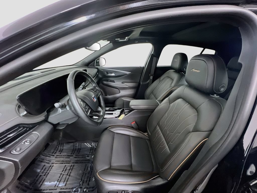 New 2025 Buick Envista Sport Touring FWD image 18