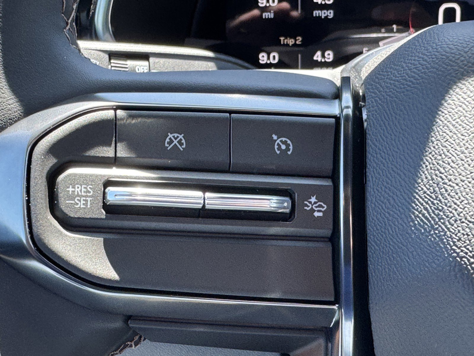 New 2026 GMC Canyon AT4 AWD/4WD image 21