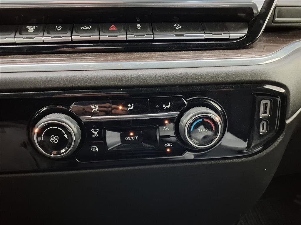 Used 2024 Chevrolet Silverado 3500 LT w/ Z71 Off-Road Package image 6