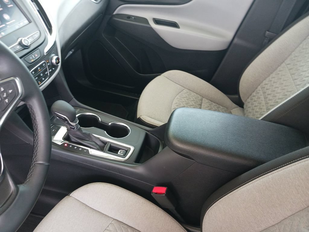 Used 2024 Chevrolet Equinox LT AWD/4WD image 7