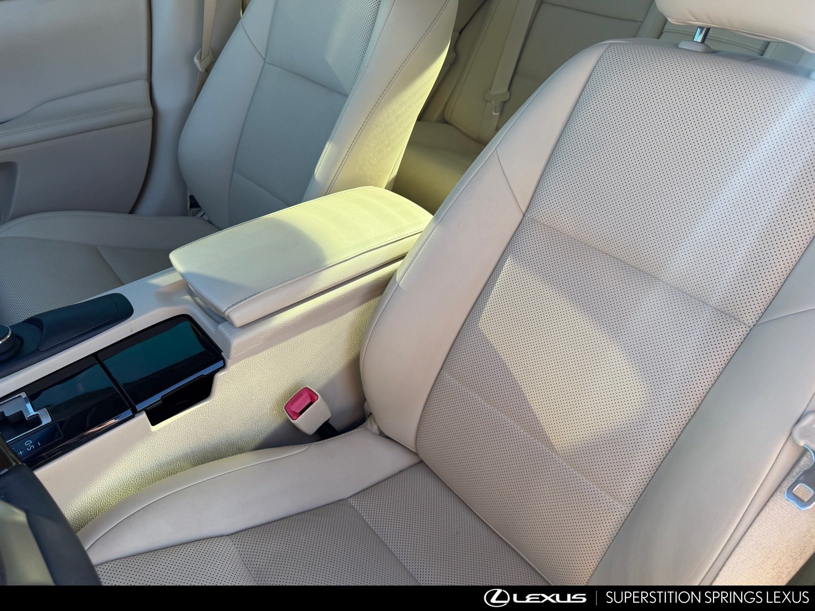 Used 2014 Lexus ES 350 w/ Premium Package FWD image 13