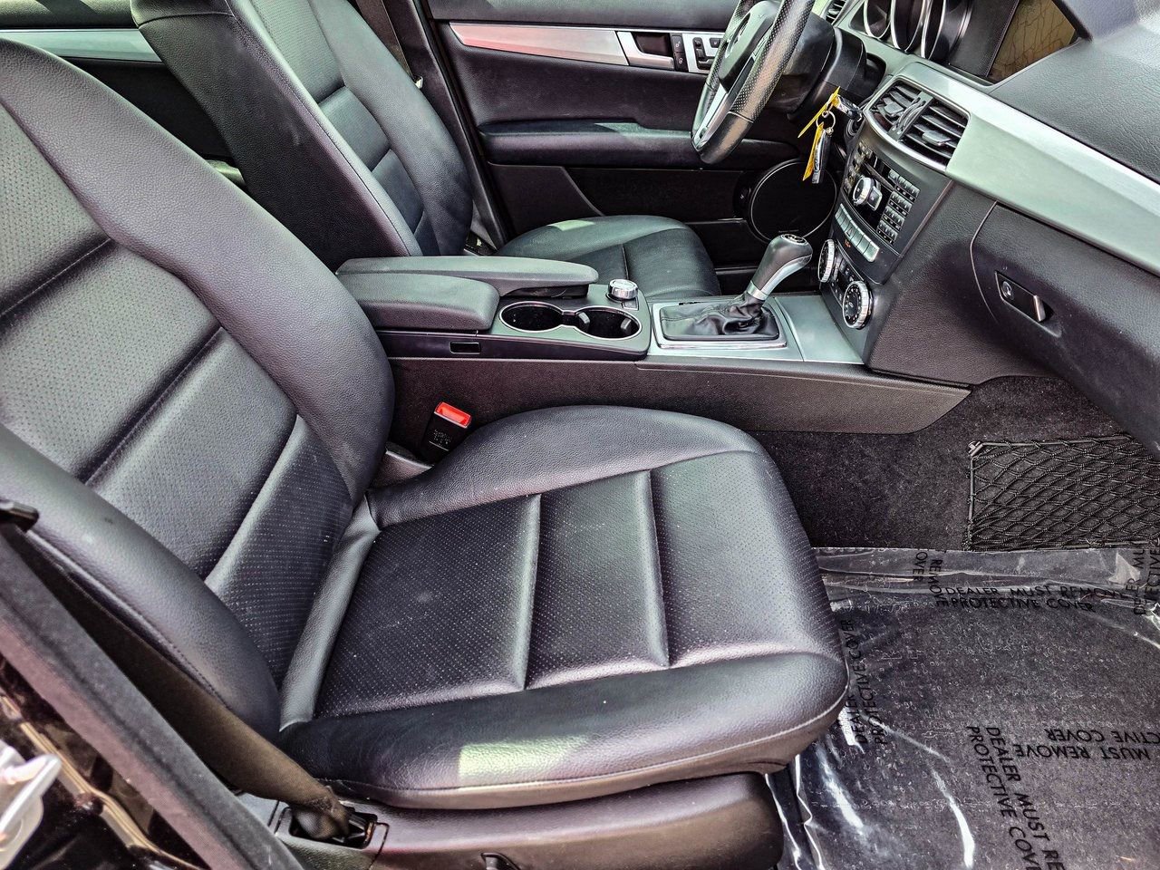 Used 2014 Mercedes-Benz C 300 4MATIC Sedan image 36