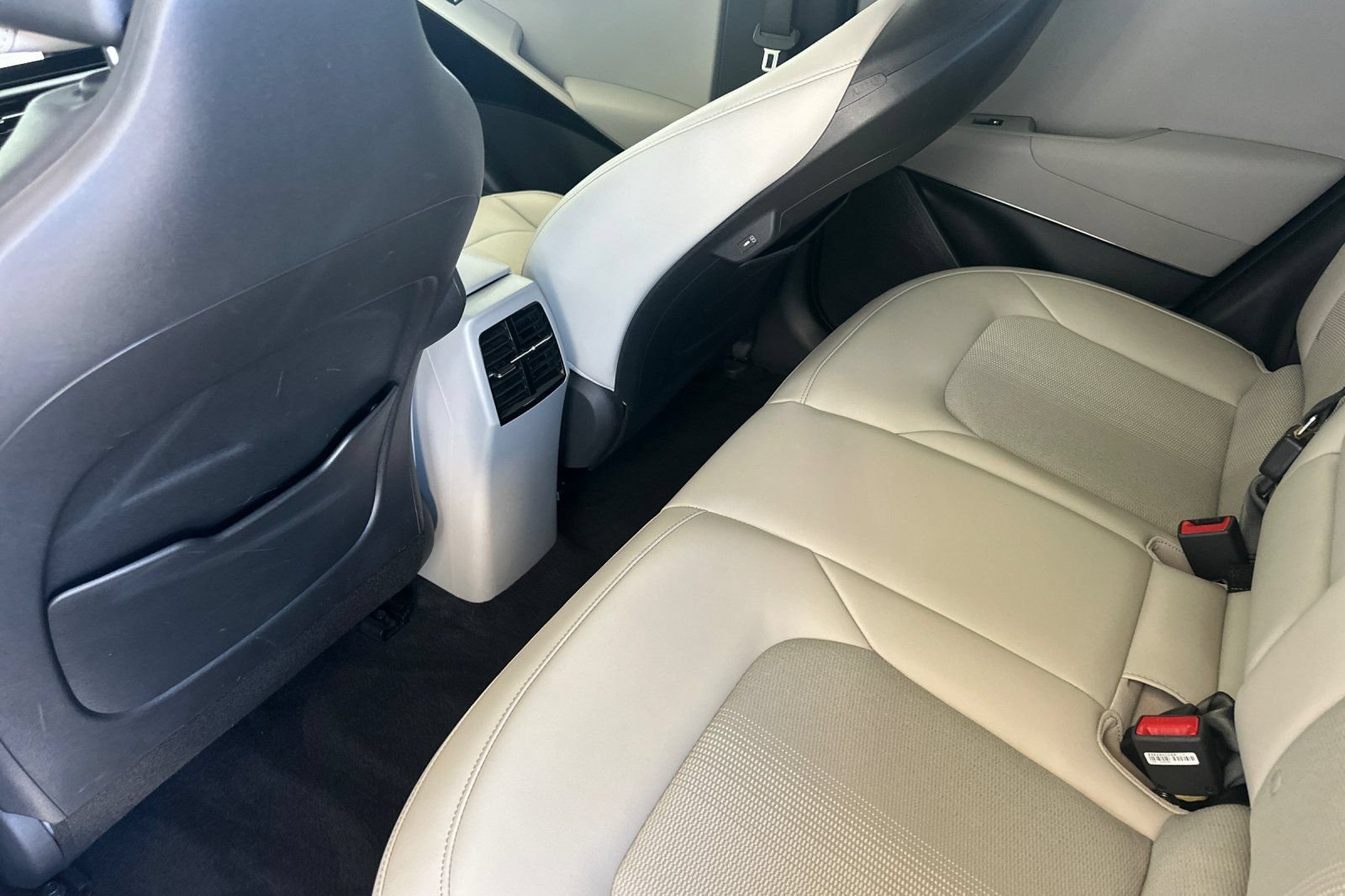 Certified 2023 Kia Niro Wind FWD image 13
