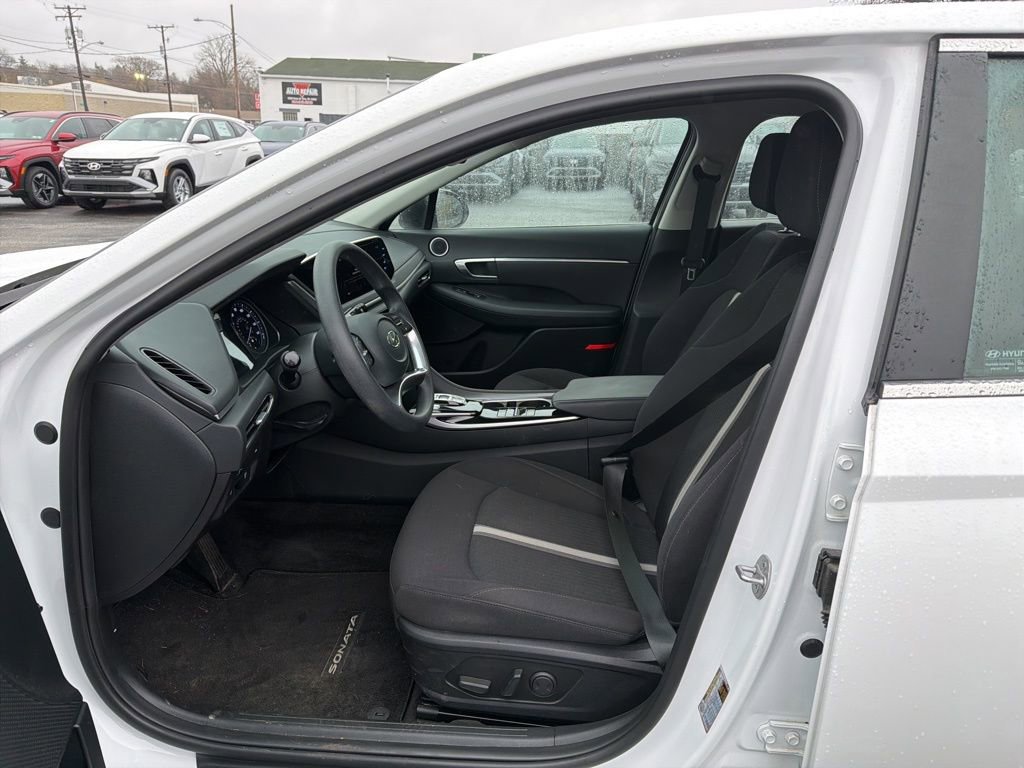 Certified 2023 Hyundai Sonata SEL FWD image 13