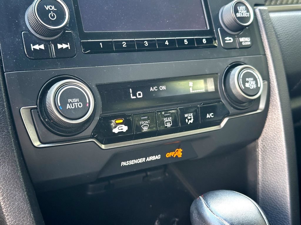 Used 2018 Honda Civic Sport image 21