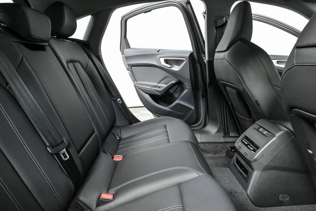 New 2025 Audi A5 2.0T Premium Plus image 17