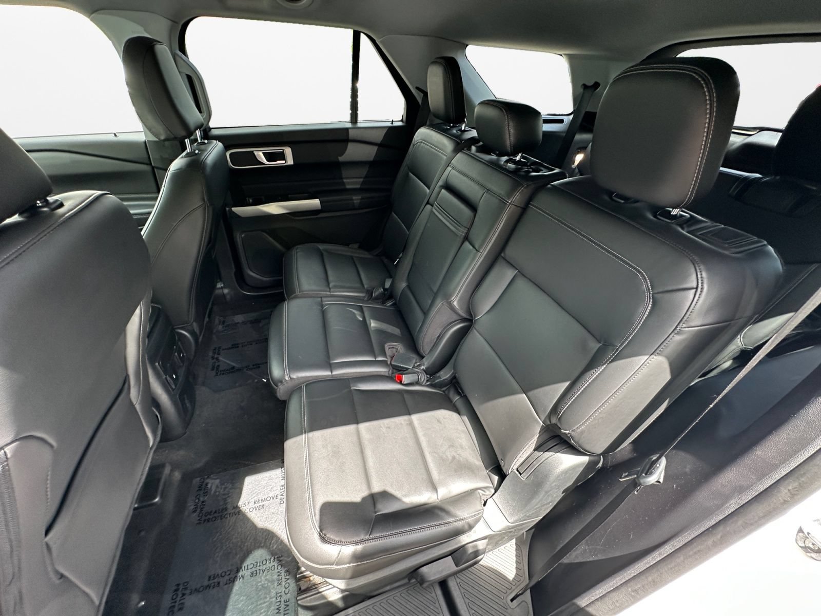 Used 2022 Ford Explorer XLT AWD/4WD image 13