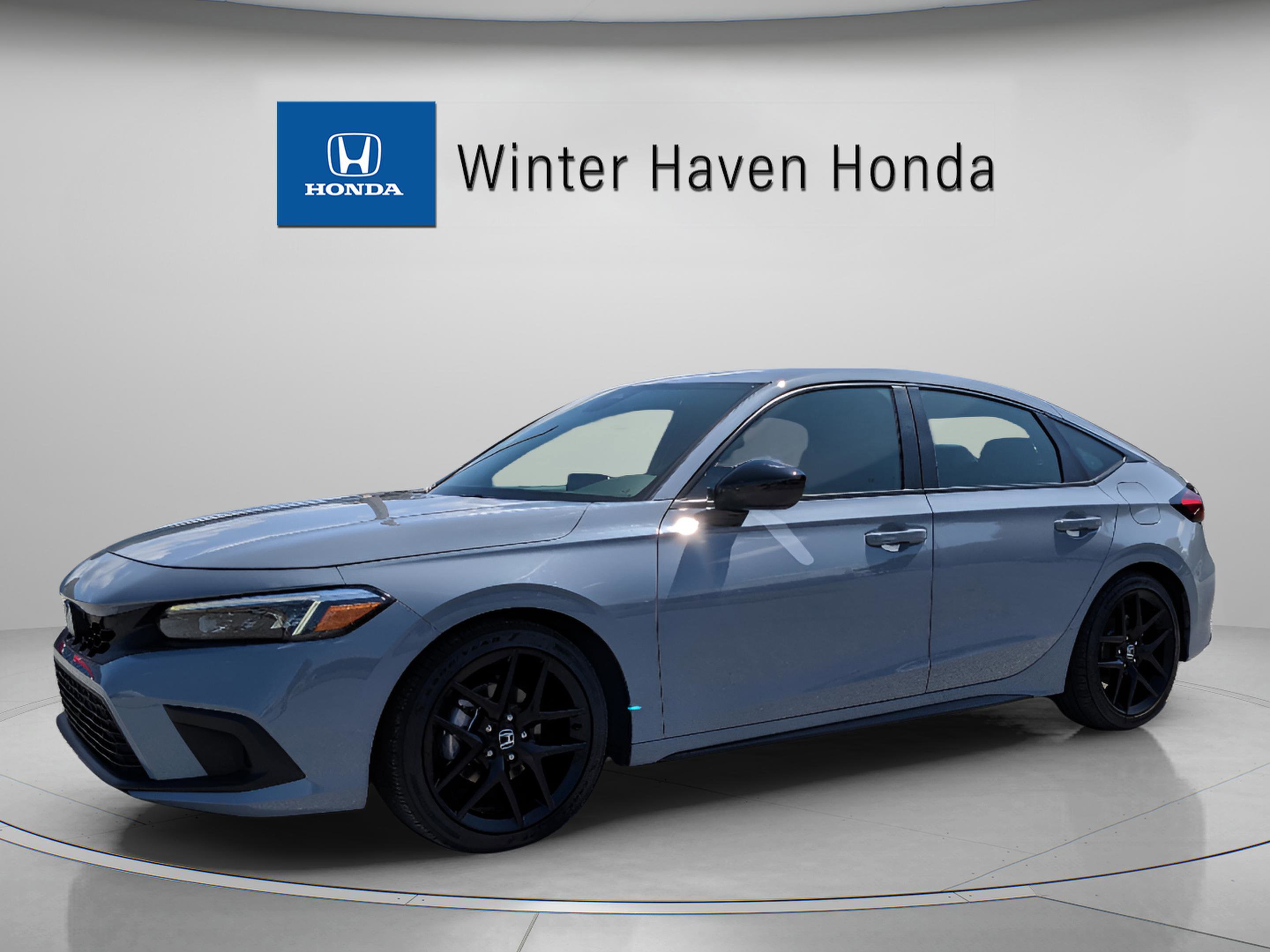 Used 2024 Honda Civic Sport image 2