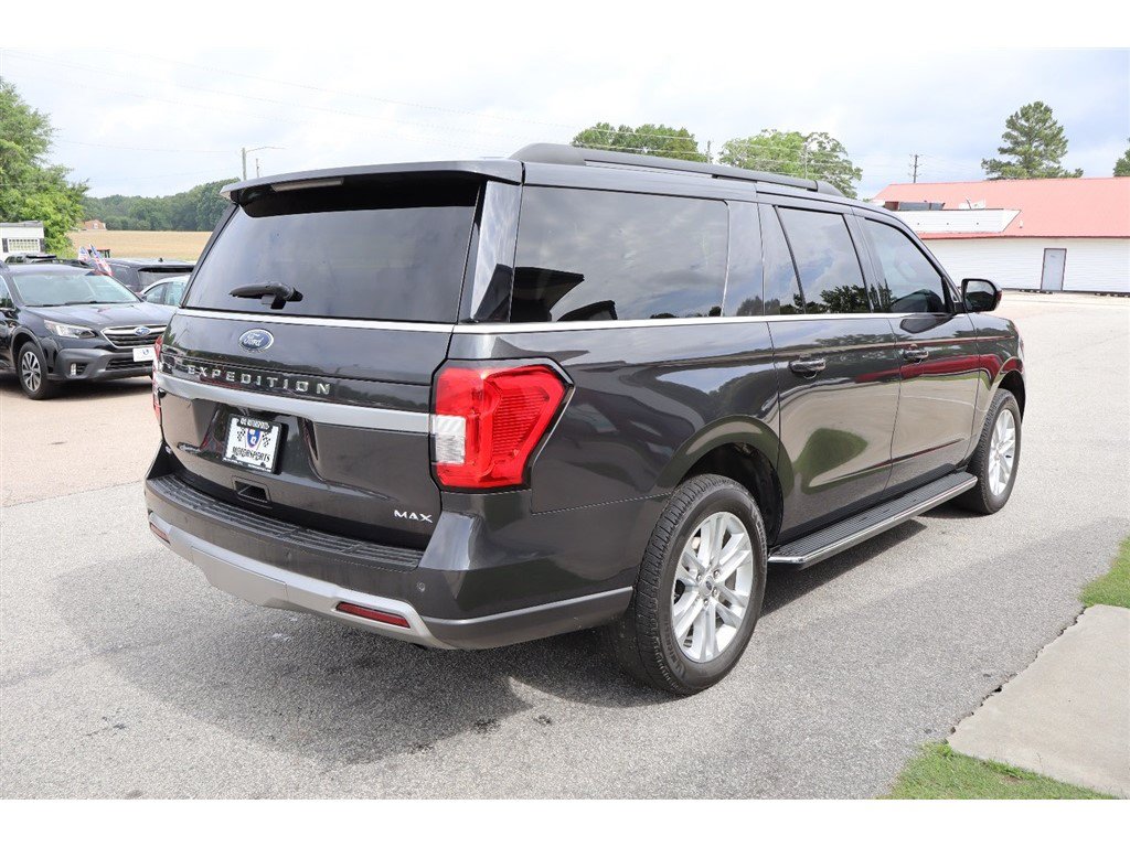 Used 2022 Ford Expedition Max XLT AWD/4WD image 8