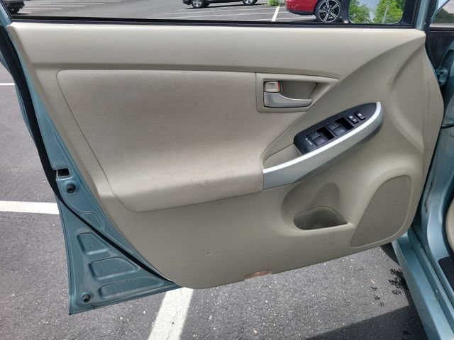 Used 2013 Toyota Prius Three FWD image 36