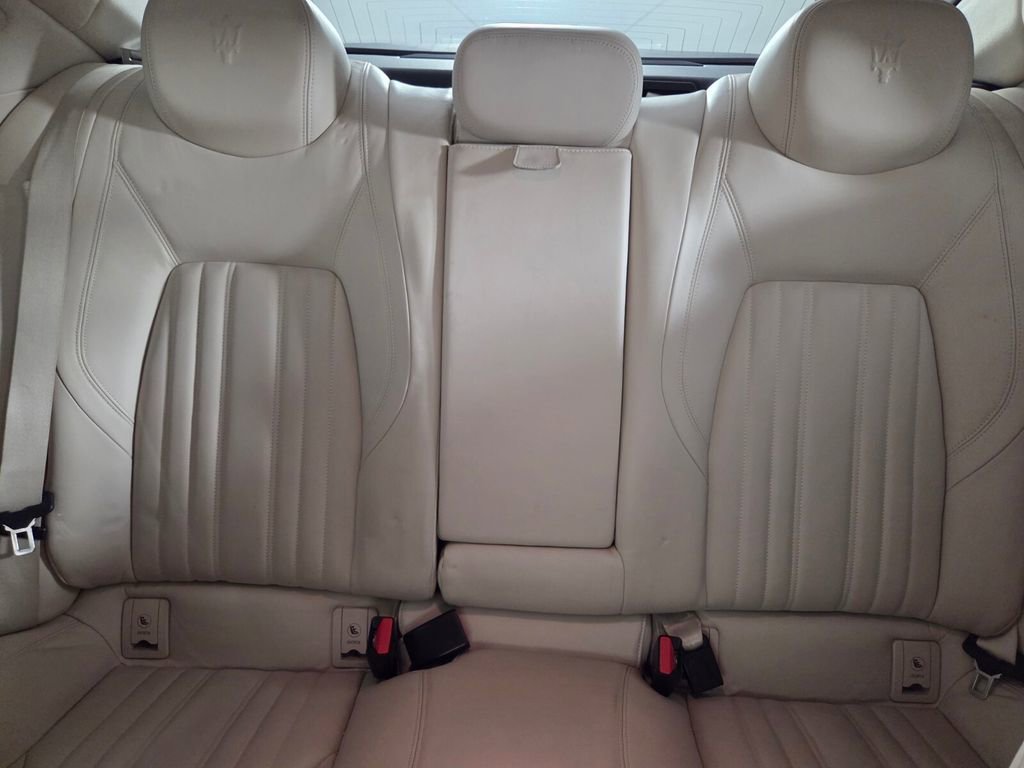 Used 2015 Maserati Ghibli S Q4 image 24