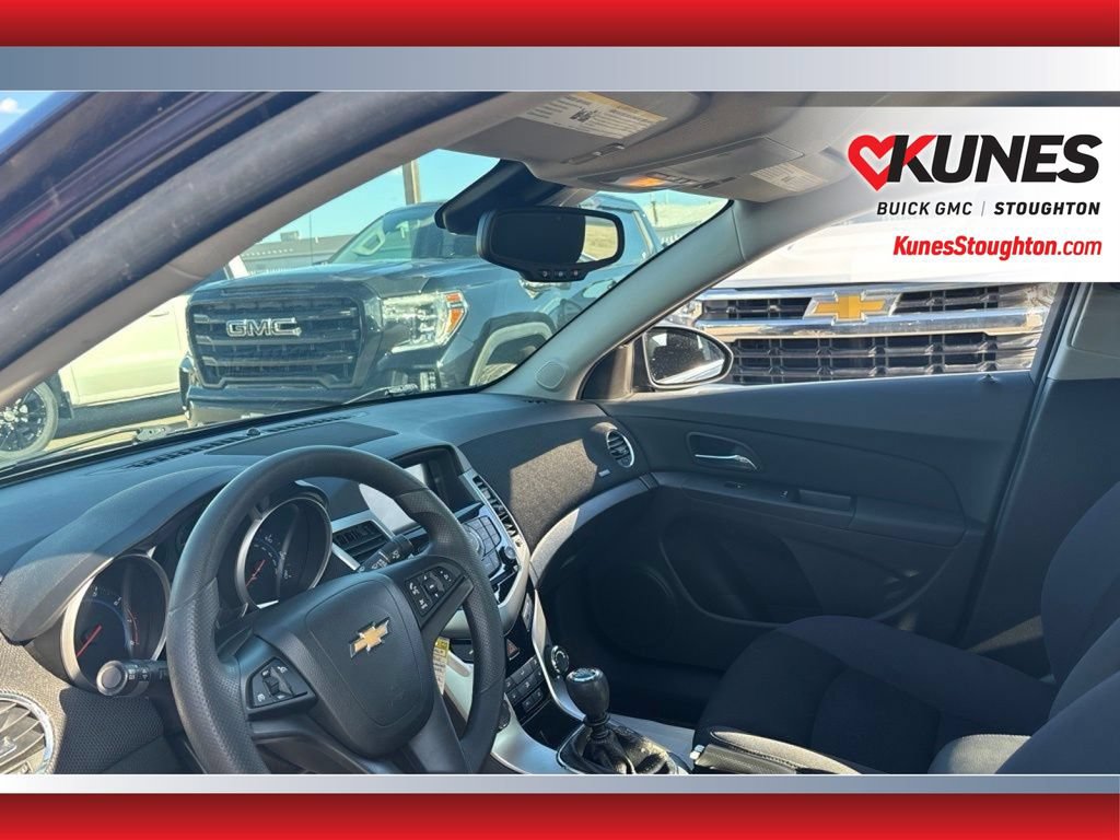 Used 2015 Chevrolet Cruze Eco FWD image 15