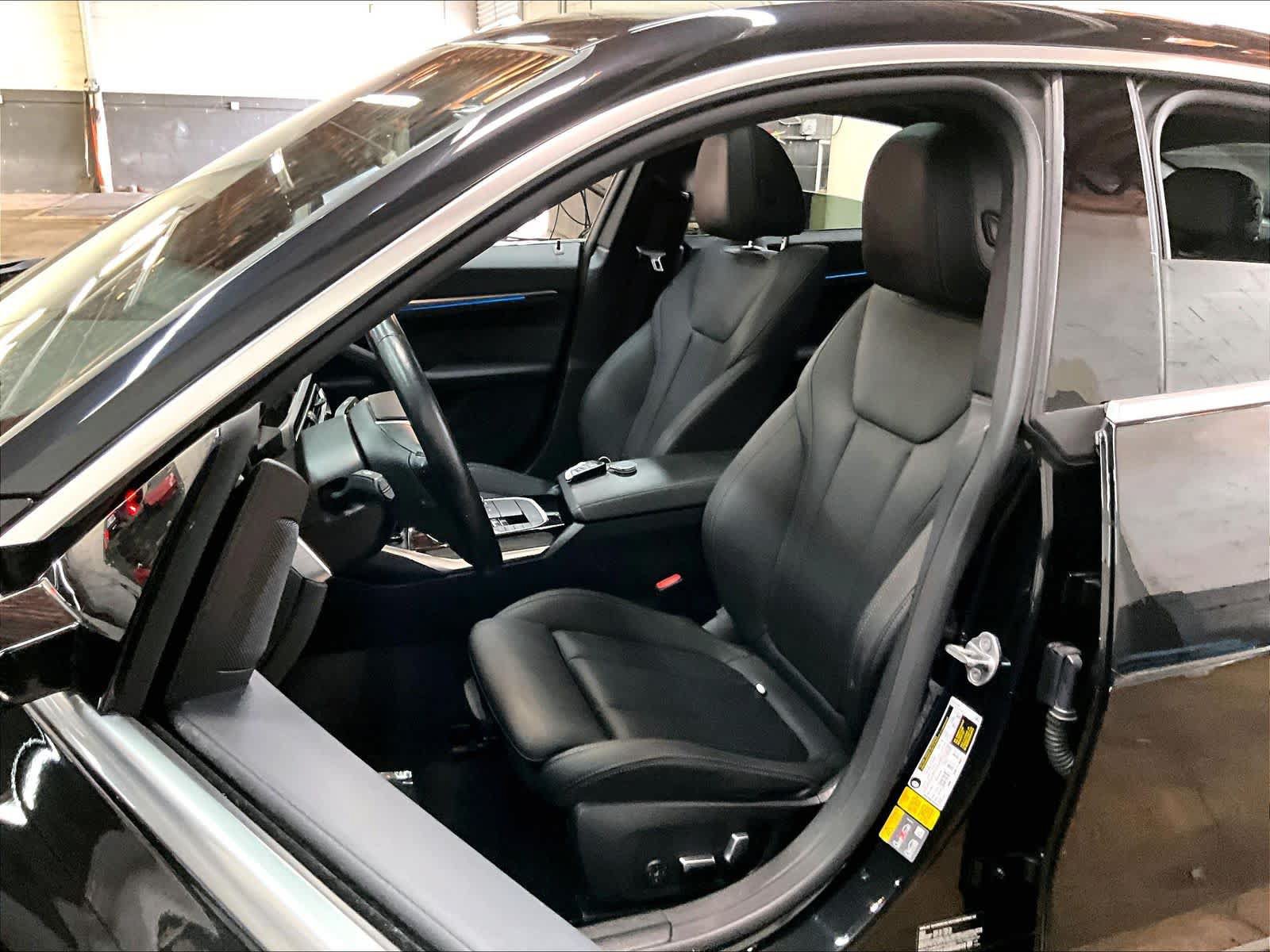 Used 2023 BMW i4 eDrive40 w/ Premium Package RWD image 29