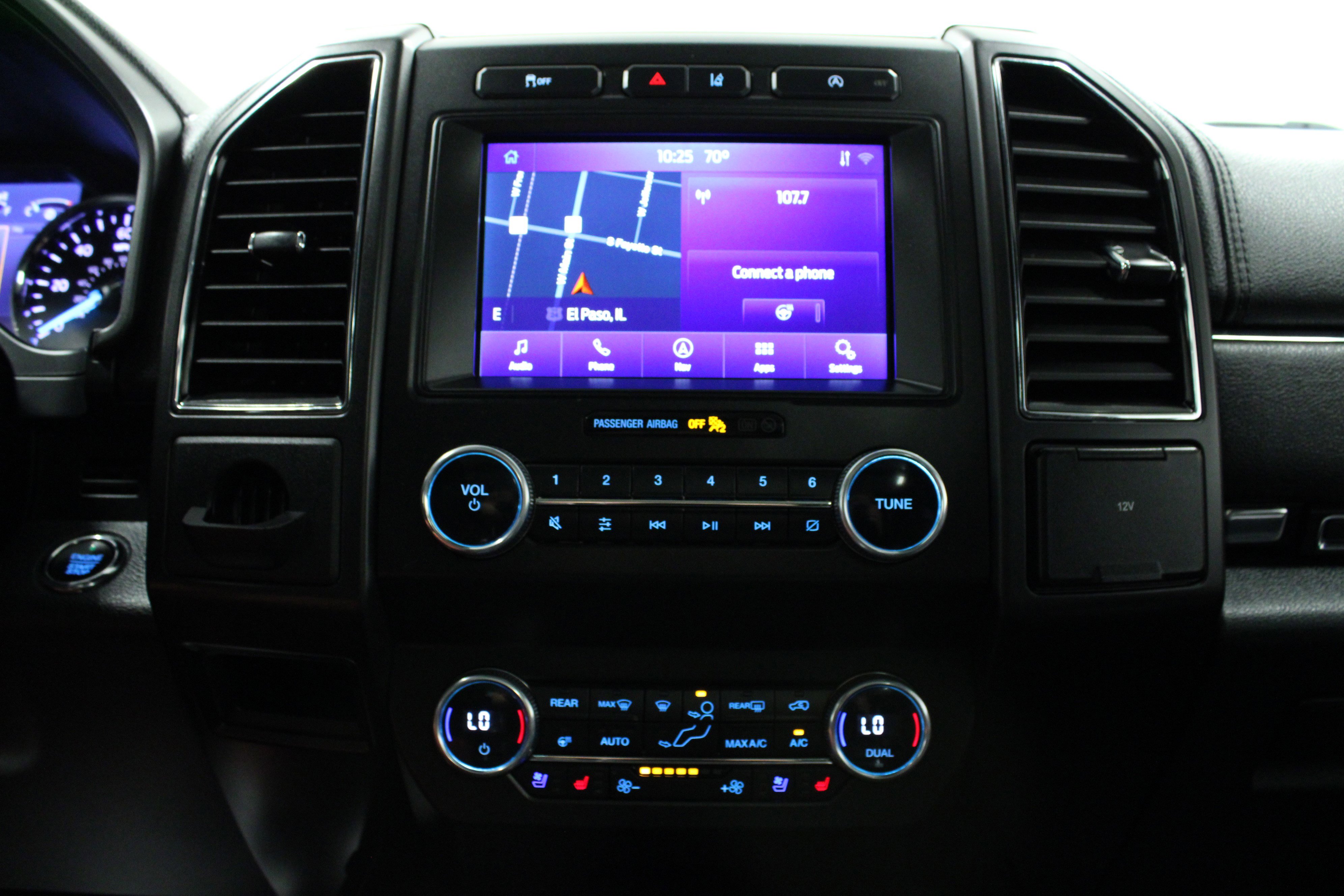 Used 2021 Ford Expedition Max Limited image 23