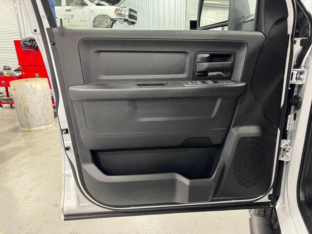 New 2025 RAM 2500 Tradesman AWD/4WD image 12