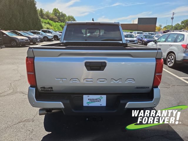 Used 2025 Toyota Tacoma TRD Sport w/ TRD Sport Upgrade Package AWD/4WD image 6
