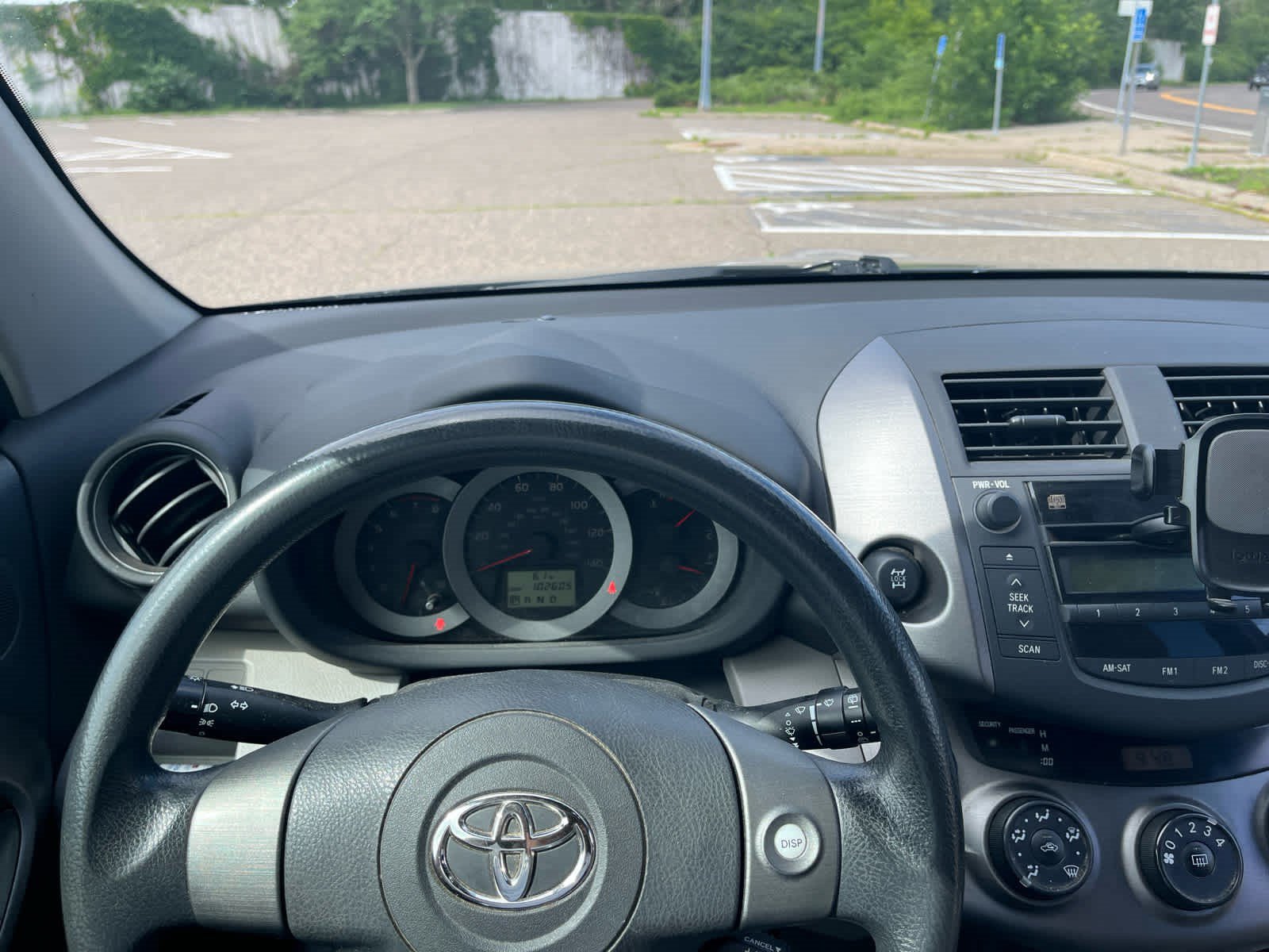 Used 2010 Toyota RAV4 4WD image 9