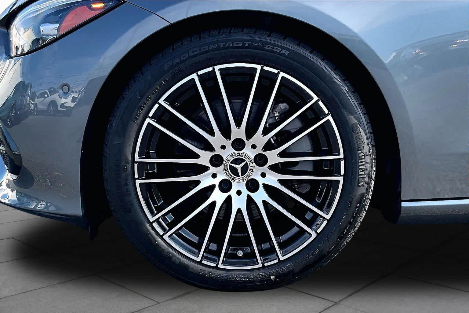Used 2023 Mercedes-Benz C 300 4MATIC Sedan image 10