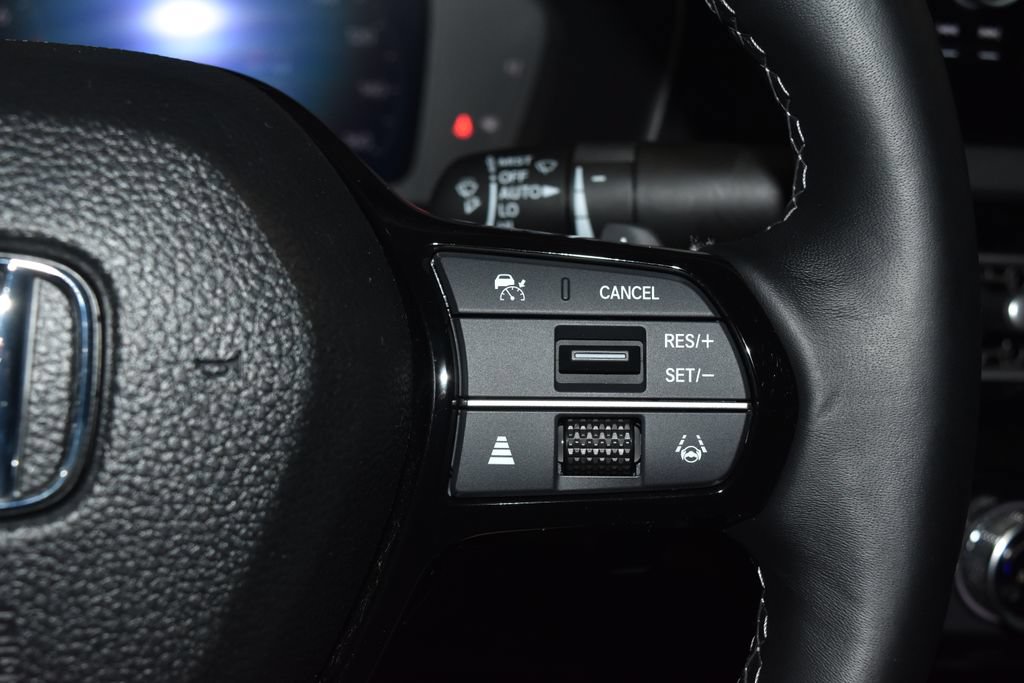 Used 2023 Honda Civic Touring image 10
