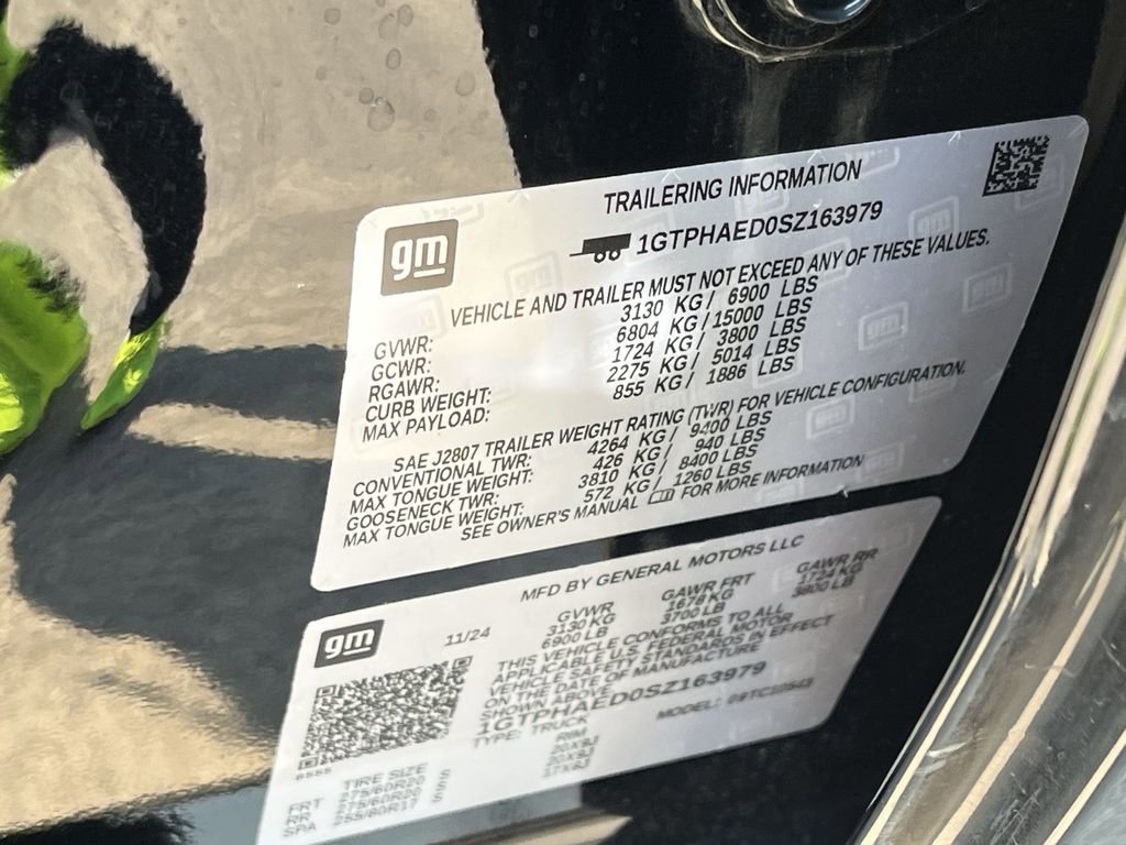 Used 2025 GMC Sierra 1500 Pro w/ Graphite Edition image 39