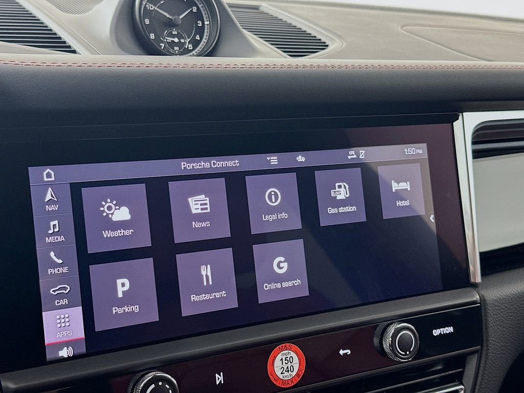 Certified 2026 Porsche Macan image 14