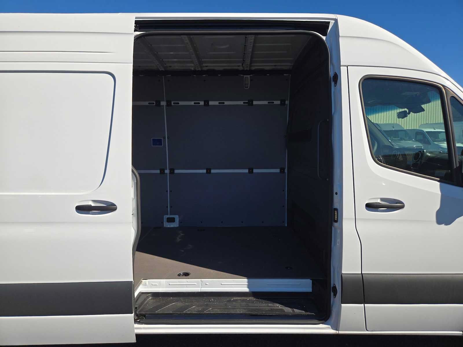 Used 2026 Mercedes-Benz Sprinter 2500 image 12