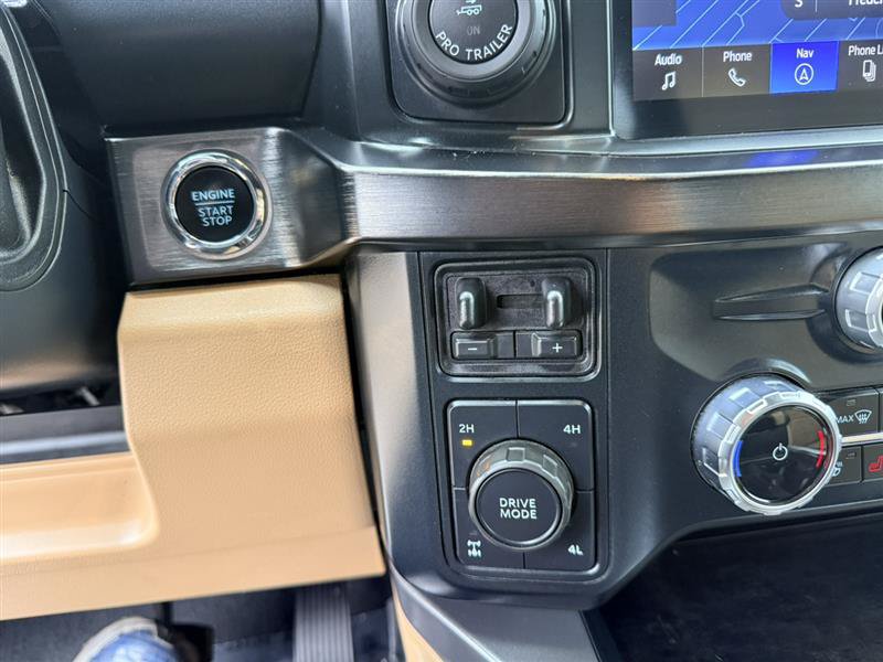 Used 2023 Ford F350 Lariat w/ Lariat Ultimate Package AWD/4WD image 39