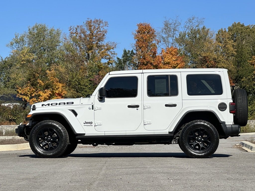 Used 2019 Jeep Wrangler Unlimited Sahara w/ Quick Order Package 24M Moab image 8