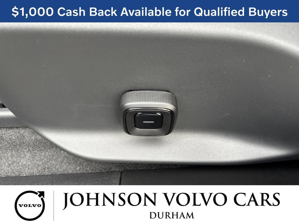 New 2026 Volvo EX30 Ultra w/ Climate Package AWD/4WD image 12