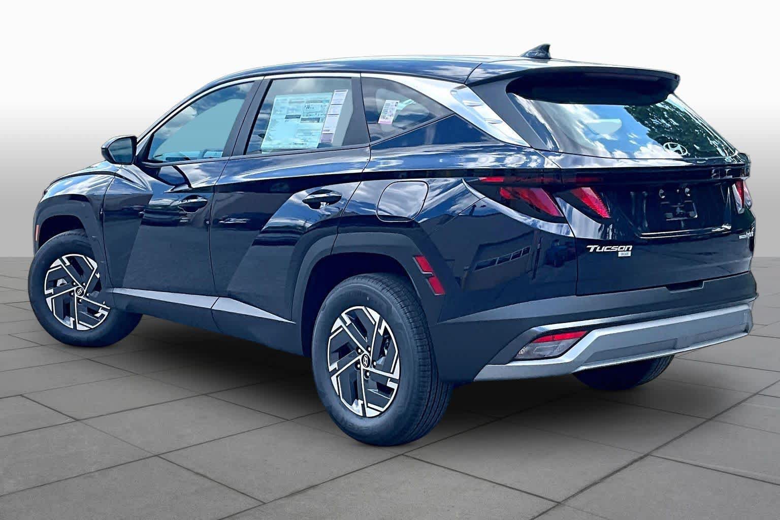 New 2026 Hyundai Tucson Blue SE AWD/4WD image 7