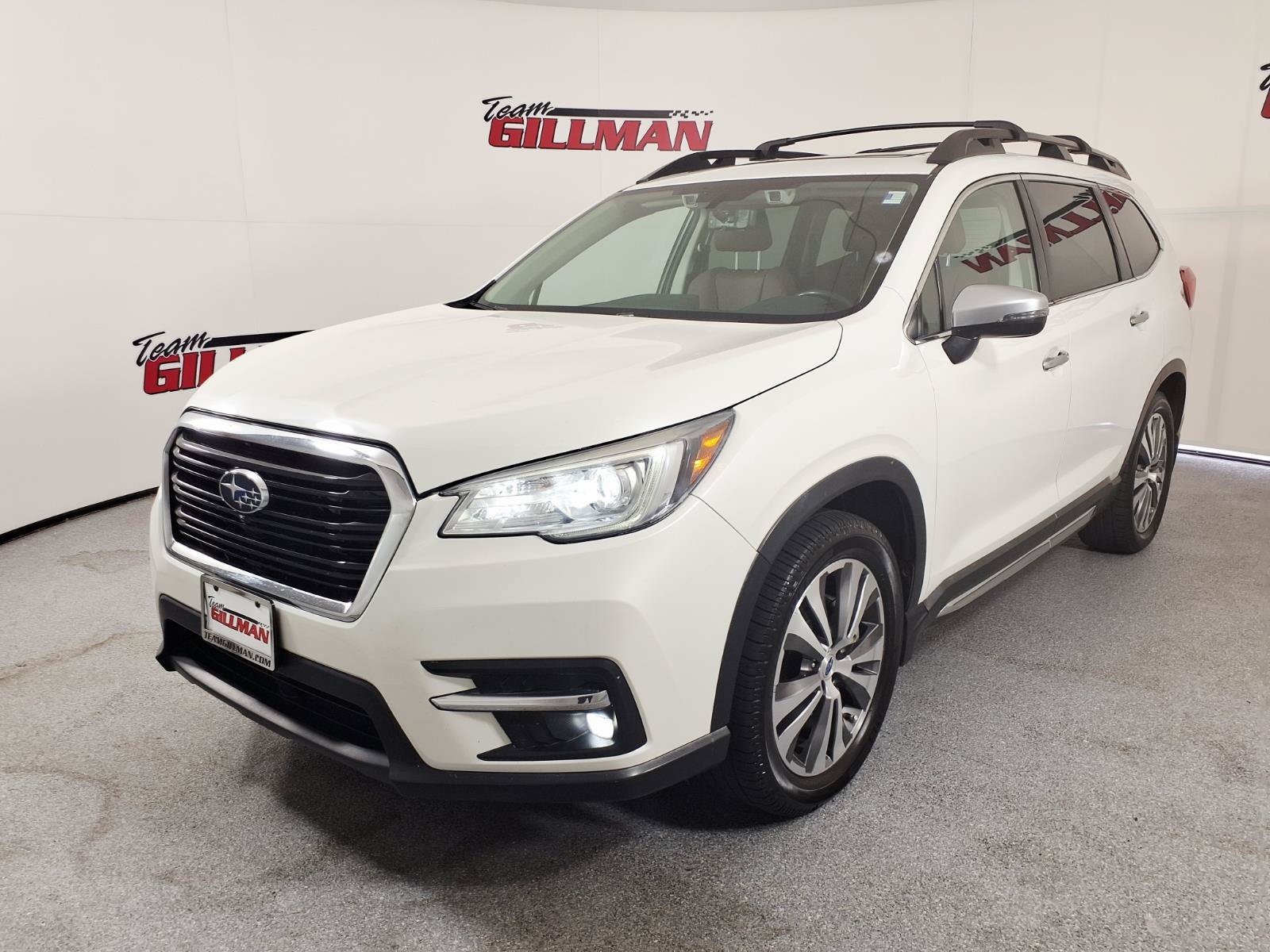 Used 2020 Subaru Ascent Touring w/ Popular Package #3 AWD/4WD image 3